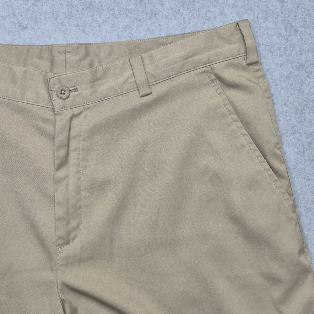 Nike Golf Dri-FIT Shorts Mens 34 Beige Tan Flat Front Stretch Lightweight